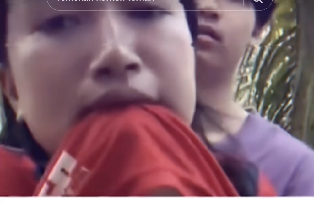 Vídeo viral de madrastra contra hijastro en una plantación de palma aceitera: ¿Qué contiene? ¡Cuidado con la trampa de Batman!